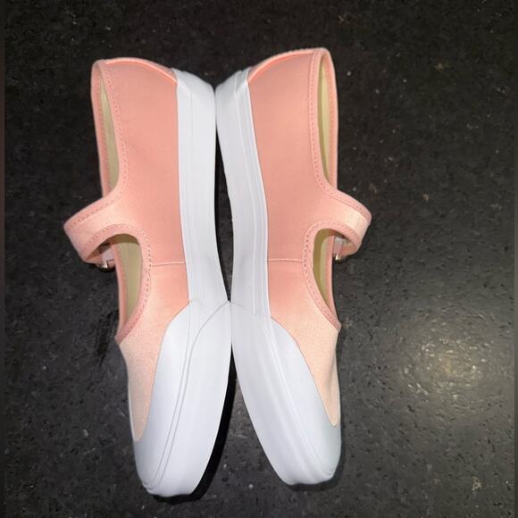NEW VANS Ballet Pink Satin Mary Jane Sneakers With Buckle SZ 9 - Picture 4 of 11